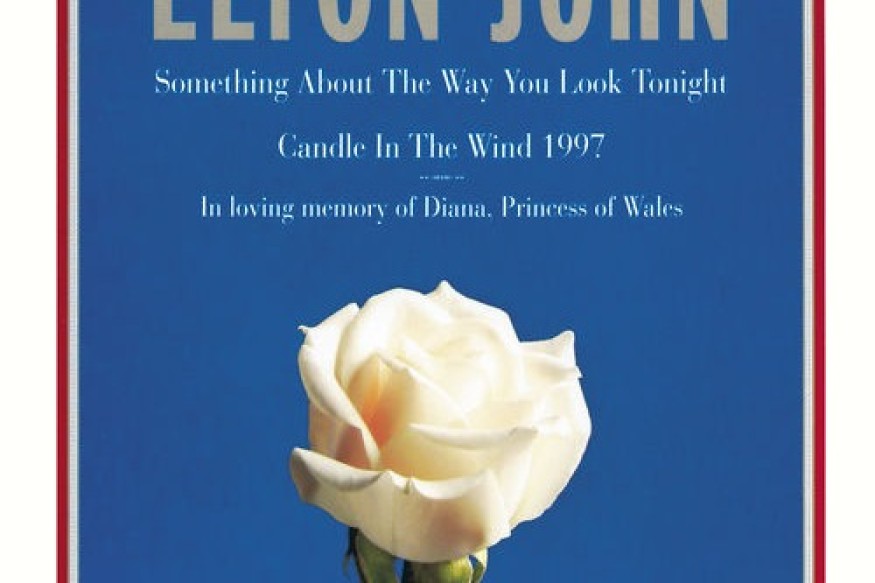 Elton John : à 29 ans, le double single pour Diana qui bouleversa le destin de « Something About The Way You Look Tonight »